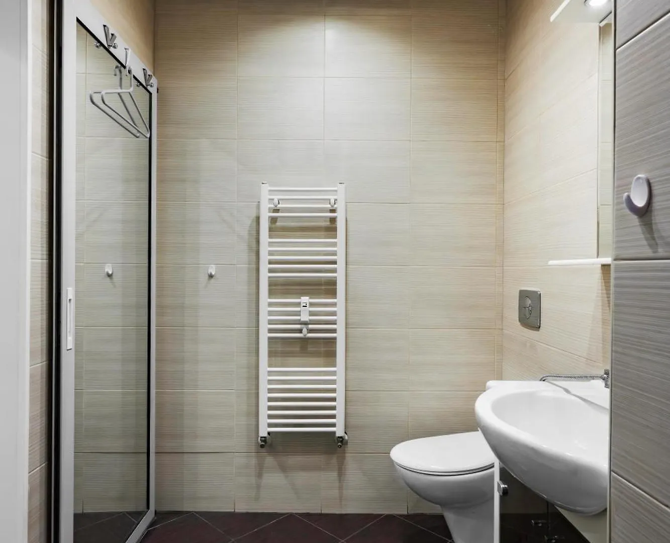 1Bd Apartment - Perfect Central Location By Flat Mаnаger Sofya 0*,  Bulgaristan